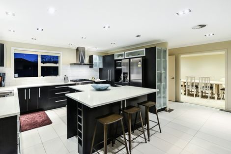 Photo of property in 17 Compton Grove, Huntington, Hamilton, 3210