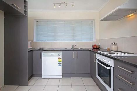 Photo of property in 3/15 Walter Macdonald Street, Howick, Auckland, 2014