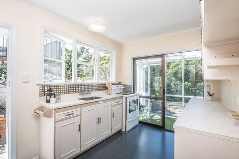 Photo of property in 26 Arapiko Street, Johnsonville, Wellington, 6037