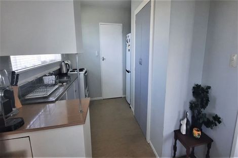 Photo of property in 10 Sturrocks Road, Redwood, Christchurch, 8051