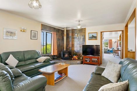 Photo of property in 20 Golders Place, Richmond Heights, Taupo, 3330