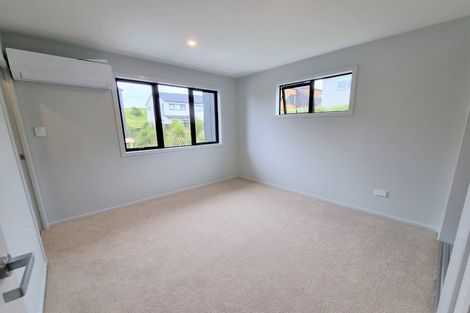 Photo of property in 4e Nerita Place, Long Bay, Auckland, 0630