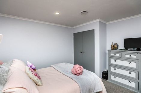 Photo of property in 7 Horizon Heights, Whalers Gate, New Plymouth, 4310