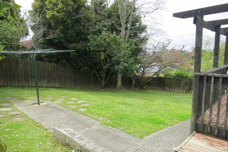 Photo of property in 43 Pisces Road, Glen Eden, Auckland, 0602