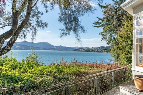 Photo of property in 1 Howard Street, Macandrew Bay, Dunedin, 9014