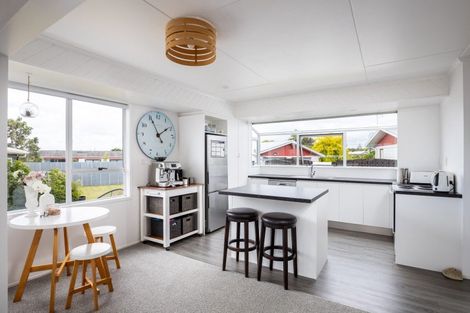 Photo of property in 26 Sunnyvale Street, Bell Block, New Plymouth, 4312