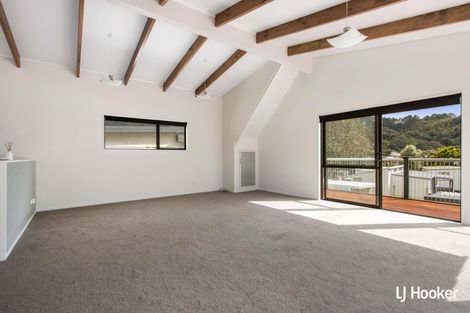 Photo of property in 28 Ocean View Road, Waihi Beach, 3611