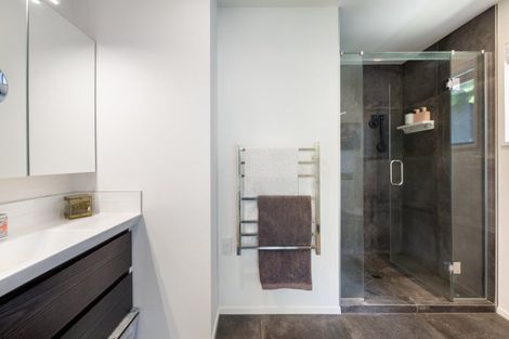 Photo of property in 37 Pah Street, Matua, Tauranga, 3110