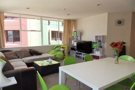 Photo of property in Terrace Tower Apartments, 8b/126 The Terrace, Wellington Central, Wellington, 6011