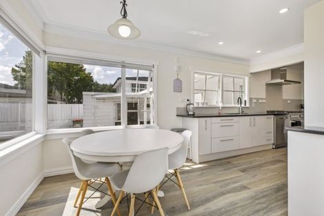 Photo of property in 168 Sandwich Road, St Andrews, Hamilton, 3200