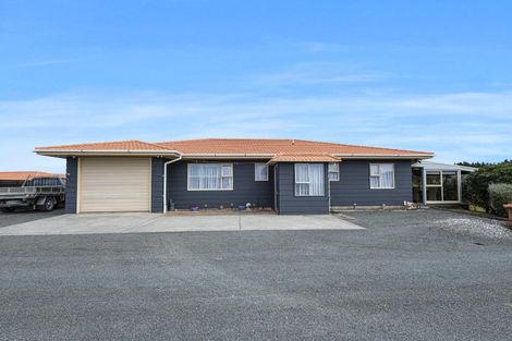 Photo of property in 347 Campbell Road, Parua Bay, Onerahi, 0192
