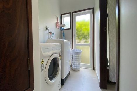 Photo of property in 8 Gazelle Avenue, Beach Haven, Auckland, 0626