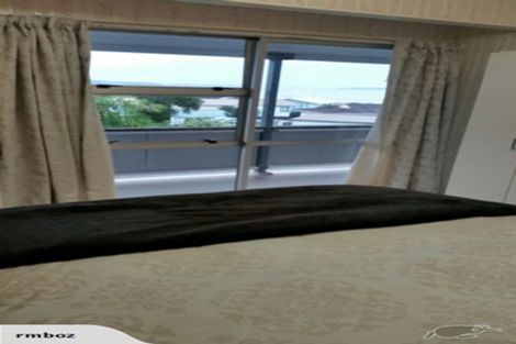 Photo of property in 20 Ngatira Place, Snells Beach, 0920