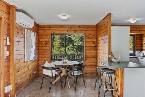 Photo of property in 38 Sherrybrooke Place, Sunnyvale, Auckland, 0612