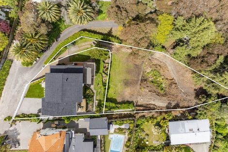 Photo of property in 42 Busby Hill, Havelock North, 4130