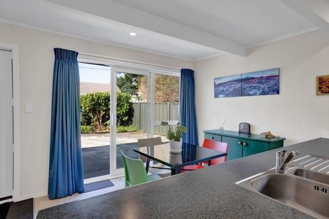 Photo of property in 46 Lismore Street, Merrilands, New Plymouth, 4312
