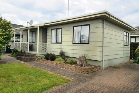 Photo of property in 42a Mcleavey Drive, Kelvin Grove, Palmerston North, 4414