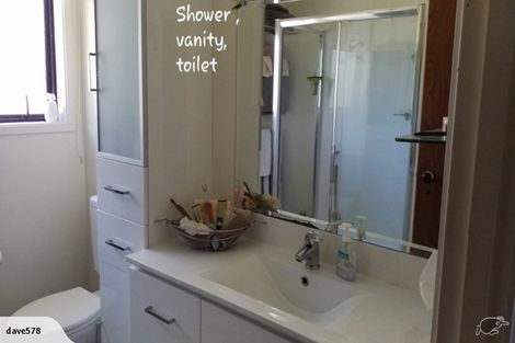 Photo of property in 4 Seaview Road, Cable Bay, 0420