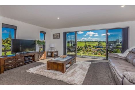 Photo of property in 6 Riverbank Drive, Kerikeri, 0230