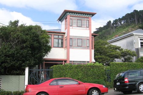 Photo of property in 11 Park Street, Thorndon, Wellington, 6011