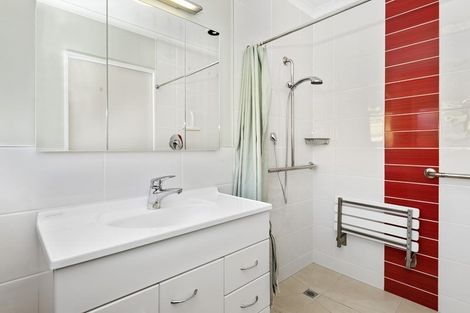 Photo of property in 1/30 Union Street, Papakura, 2110