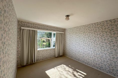 Photo of property in 202 Nevay Road, Karaka Bays, Wellington, 6022