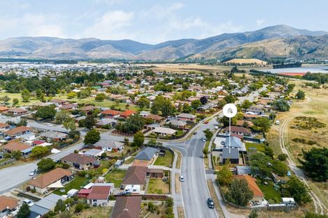 Photo of property in 142 Waenga Drive, Cromwell, 9310