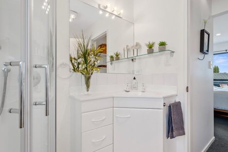 Photo of property in 11 Highgrove Way, The Wood, Nelson, 7010