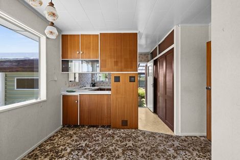 Photo of property in 7 Roskilda Crescent, Taradale, Napier, 4112