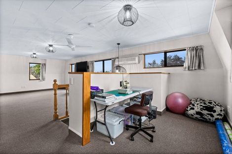 Photo of property in 1212 Louie Street, Parkvale, Hastings, 4122
