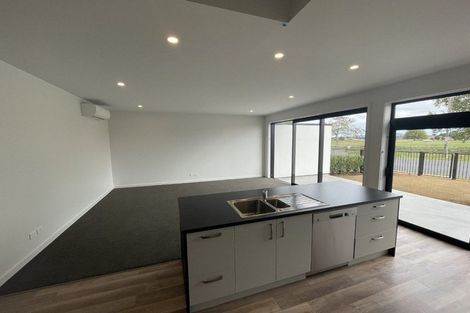 Photo of property in 11 Ruge Court, Cambridge, 3434