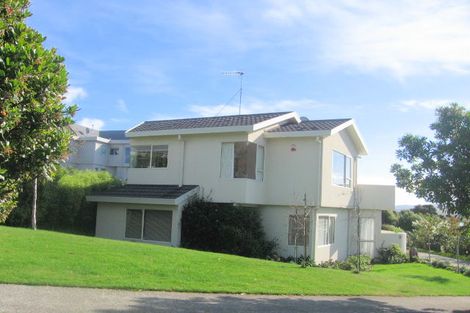 Photo of property in 9 Portage Place, Whitby, Porirua, 5024