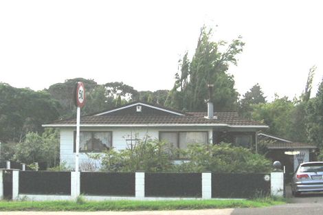 Photo of property in 571 Swanson Road, Ranui, Auckland, 0612