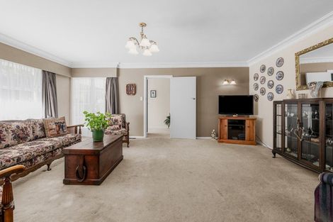 Photo of property in 27 Samuel Place, Queenwood, Hamilton, 3210