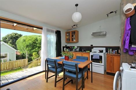 Photo of property in 1 Overtoun Terrace, Hataitai, Wellington, 6021