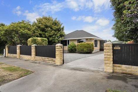Photo of property in 293 Sawyers Arms Road, Bishopdale, Christchurch, 8053
