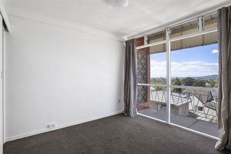 Photo of property in 9/219 Onewa Road, Birkenhead, Auckland, 0626