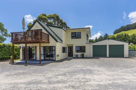 Photo of property in 234 Waitohu Valley Road, Otaki, 5583