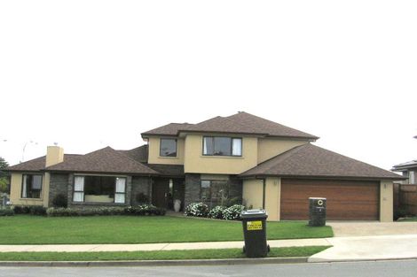 Photo of property in 2 Dressage Lane, Greenhithe, Auckland, 0632