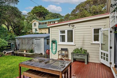 Photo of property in 28 Thornley Street, Titahi Bay, Porirua, 5022