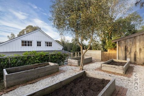 Photo of property in 853 State Highway 16, Waimauku, 0812