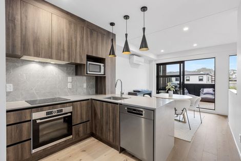 Photo of property in 5 Longshore Drive, Long Bay, Auckland, 0630