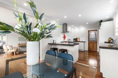 Photo of property in 2/935 Cameron Road, Gate Pa, Tauranga, 3112