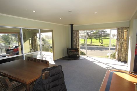 Photo of property in 425 Avonhead Road, Avonhead, Christchurch, 8042