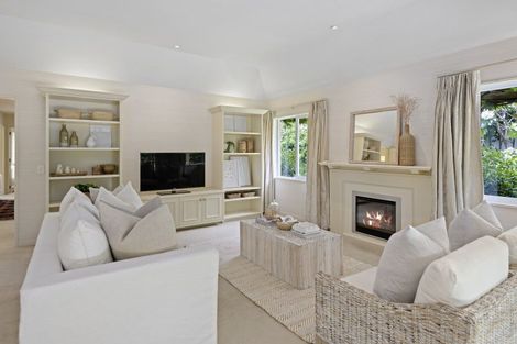 Photo of property in 2/89 Merivale Lane, Merivale, Christchurch, 8014