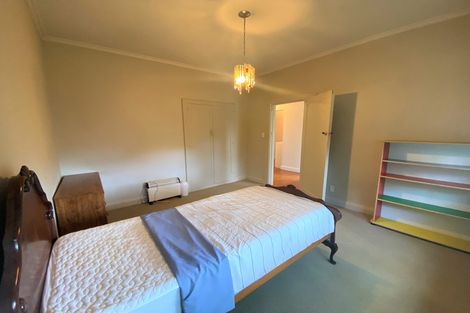 Photo of property in 35 Memorial Avenue, Ilam, Christchurch, 8053