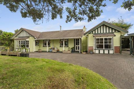 Photo of property in 53 Tasman Road, Otaki Beach, Otaki, 5512
