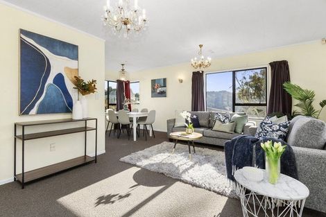Photo of property in 23 Jasmine Grove, Maungaraki, Lower Hutt, 5010