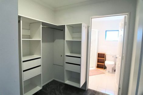 Photo of property in 2/198 Archers Road, Glenfield, Auckland, 0629