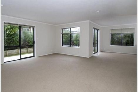 Photo of property in 4 Reefton Place, Flat Bush, Auckland, 2019